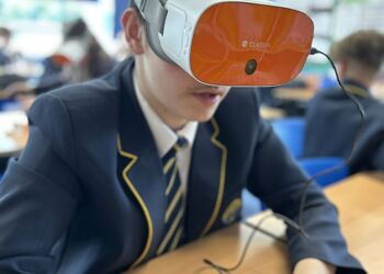 VR Supporting Literacy