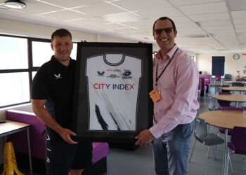 Saracens Star Returns to Inspire Future Rugby Talent