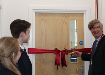 Priory opens new Science Labs